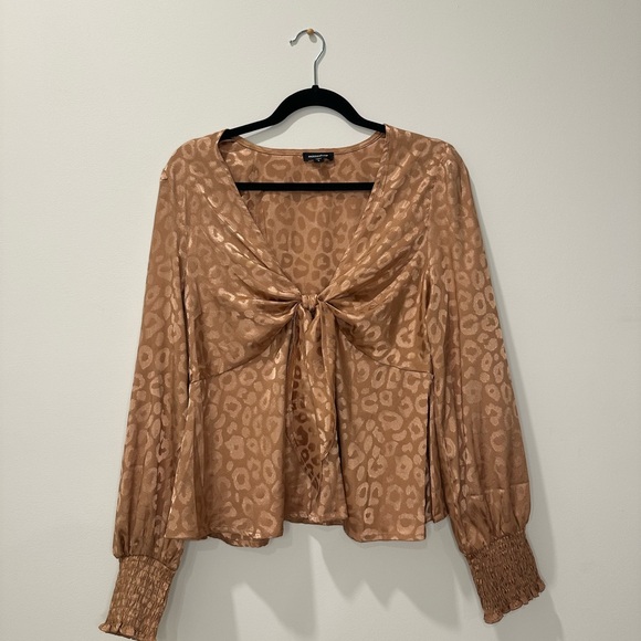 Mittoshop Leopard Tie Front Blouse - Picture 2 of 6